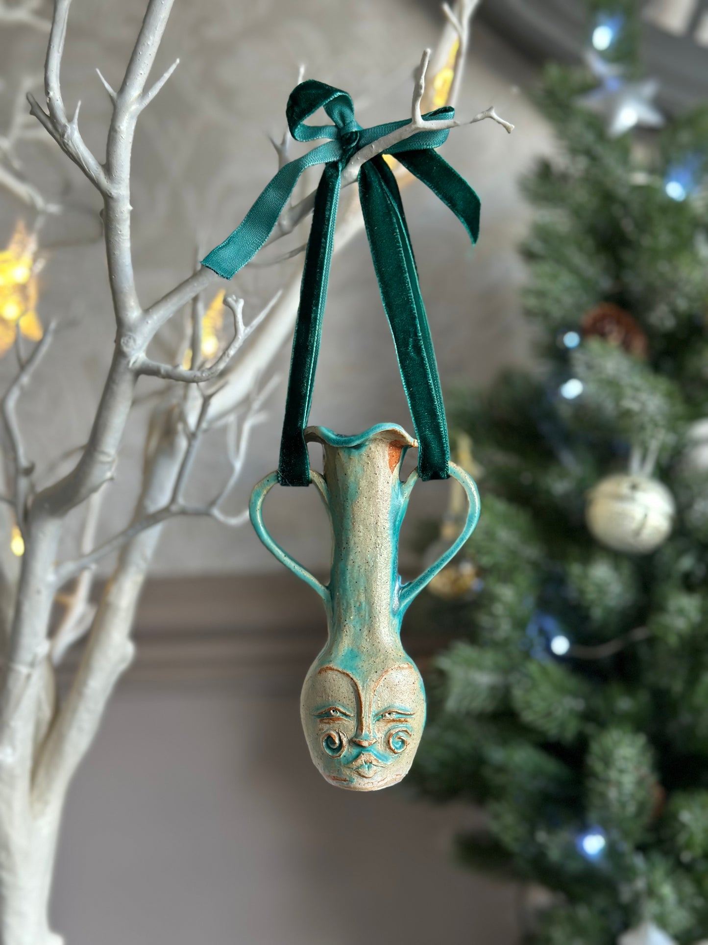 Rustic Face Mini Vase Ornament