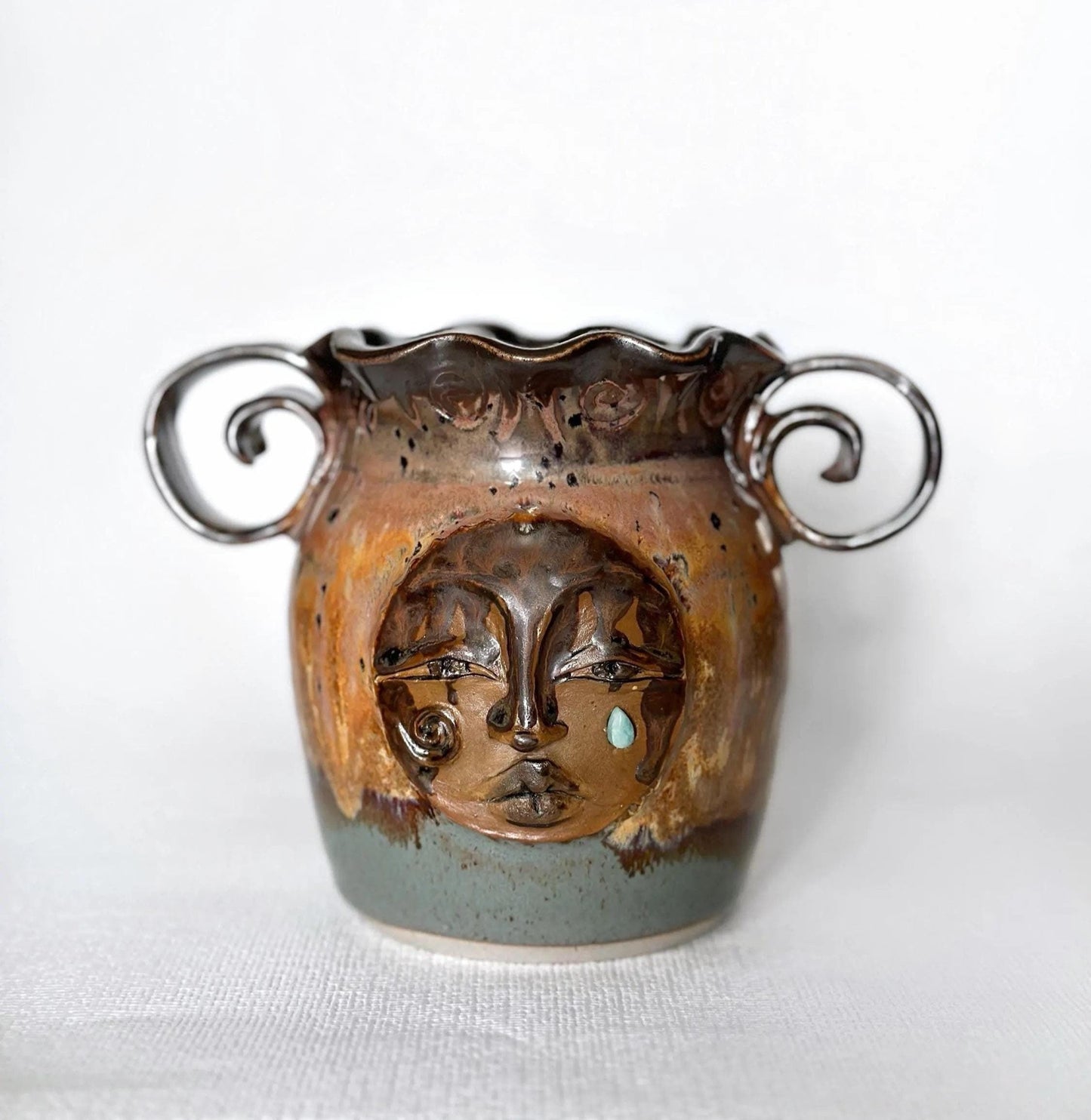 Melting Face Vase